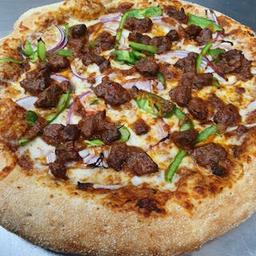 Lamb Tikka Pizza with Amul Cheese